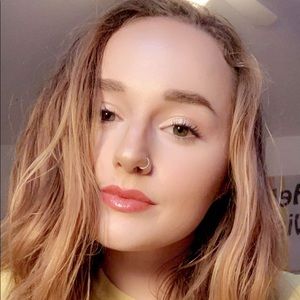 Meet your Posher, Ally